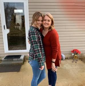 Meet your Posher, Lindsey